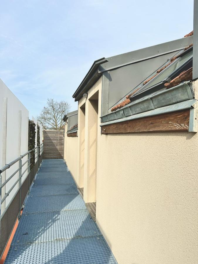Ferienwohnung Le Patio De Loiseau Le Mans Exterior foto